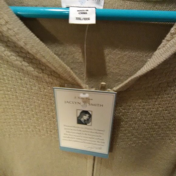 Jaclyn Smith Long Sleeve Hoodie Zip Up Sweater Color Tan Size XXL ( NWT ) - Picture 4 of 6